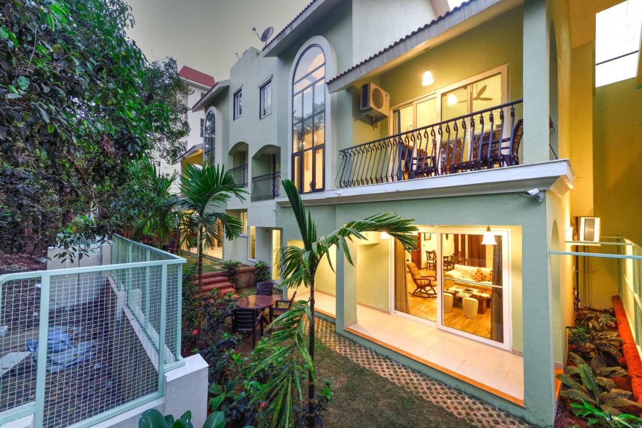 Villa Joystreet - Beachy Blossom à Siolim Extérieur photo
