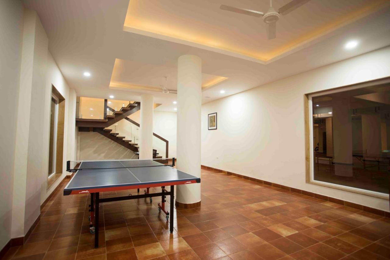 Villa Joystreet - Beachy Blossom à Siolim Extérieur photo